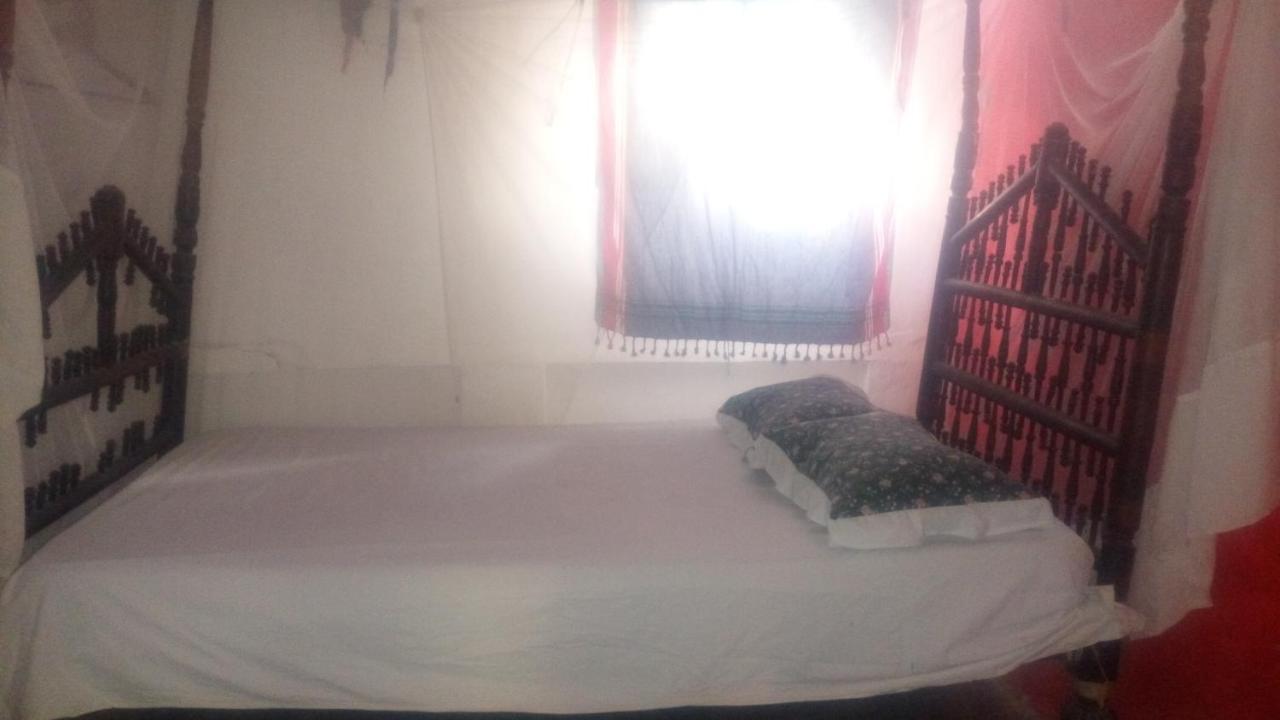 Wildebeeste Lamu Esterno foto